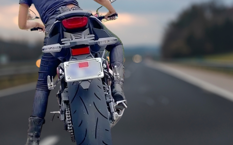 Short Rider Tips by a Short Biker Girl: SPORT BIKE Edition