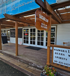 Sugarloaf Beach Bar